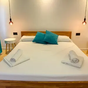 https://shardan-guest-house.hotelsalgherosardinia.com
